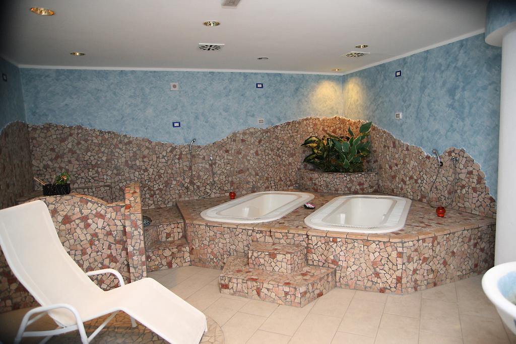 Sport Hotel Bellavista Camporosso  Exterior photo